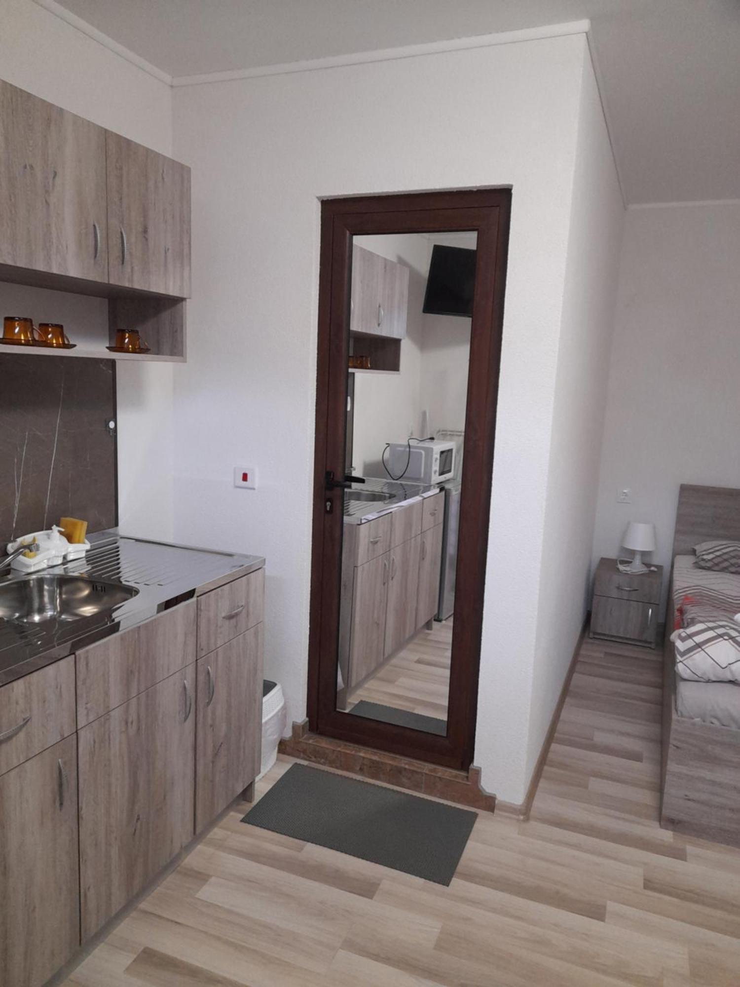 Guest Rooms Ider Sapareva Banya Buitenkant foto