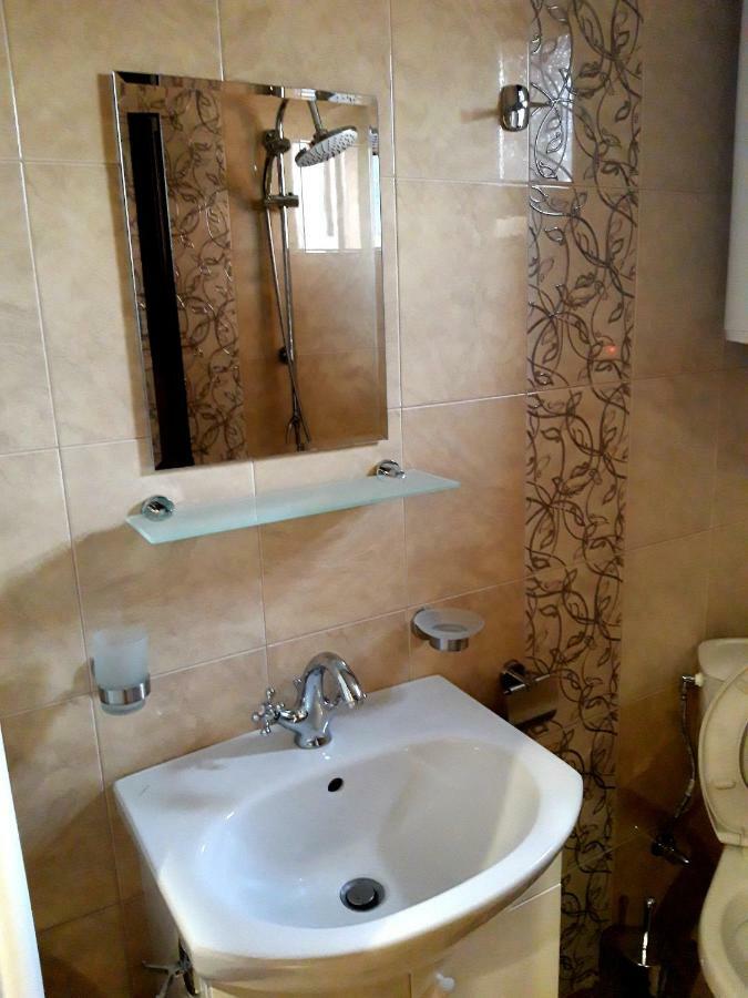 Guest Rooms Ider Sapareva Banya Buitenkant foto